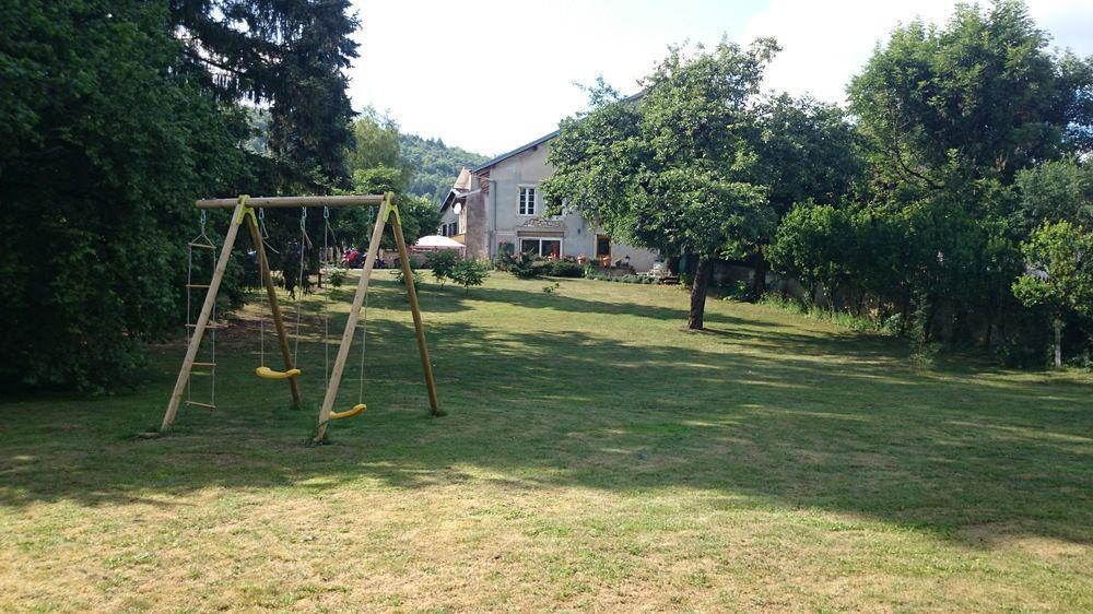 A La Grenouille Du Jura Maison d'hôtes 3*