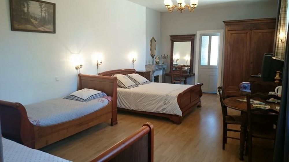 A La Grenouille Du Jura Maison d'hôtes 3*